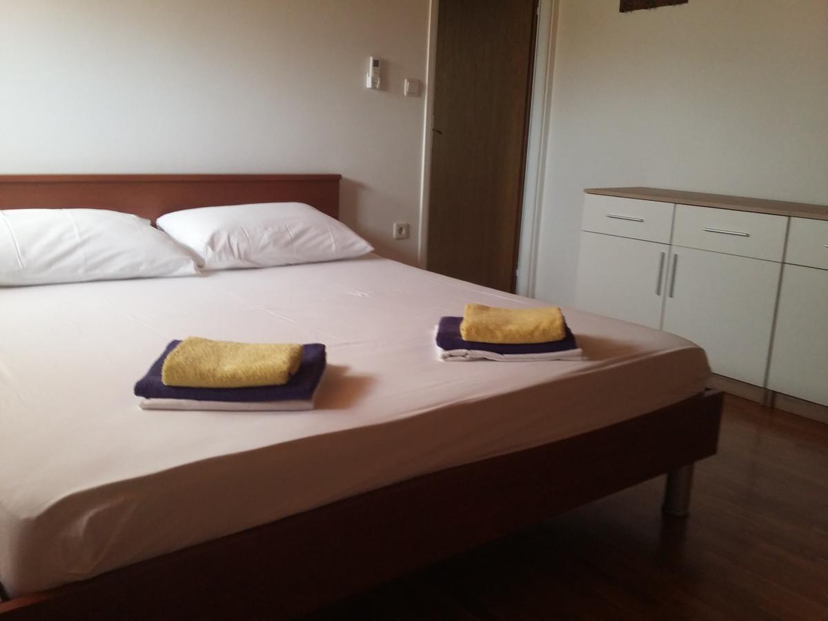 Apartments Dupin บัชกา ภายนอก รูปภาพ