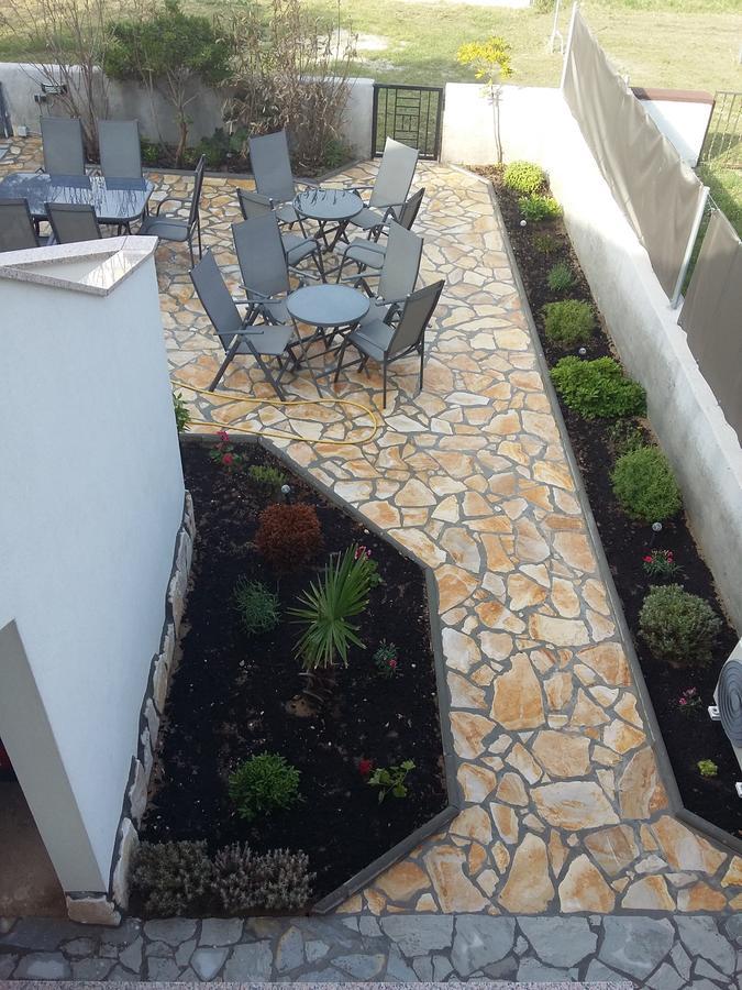 Apartments Dupin บัชกา ภายนอก รูปภาพ